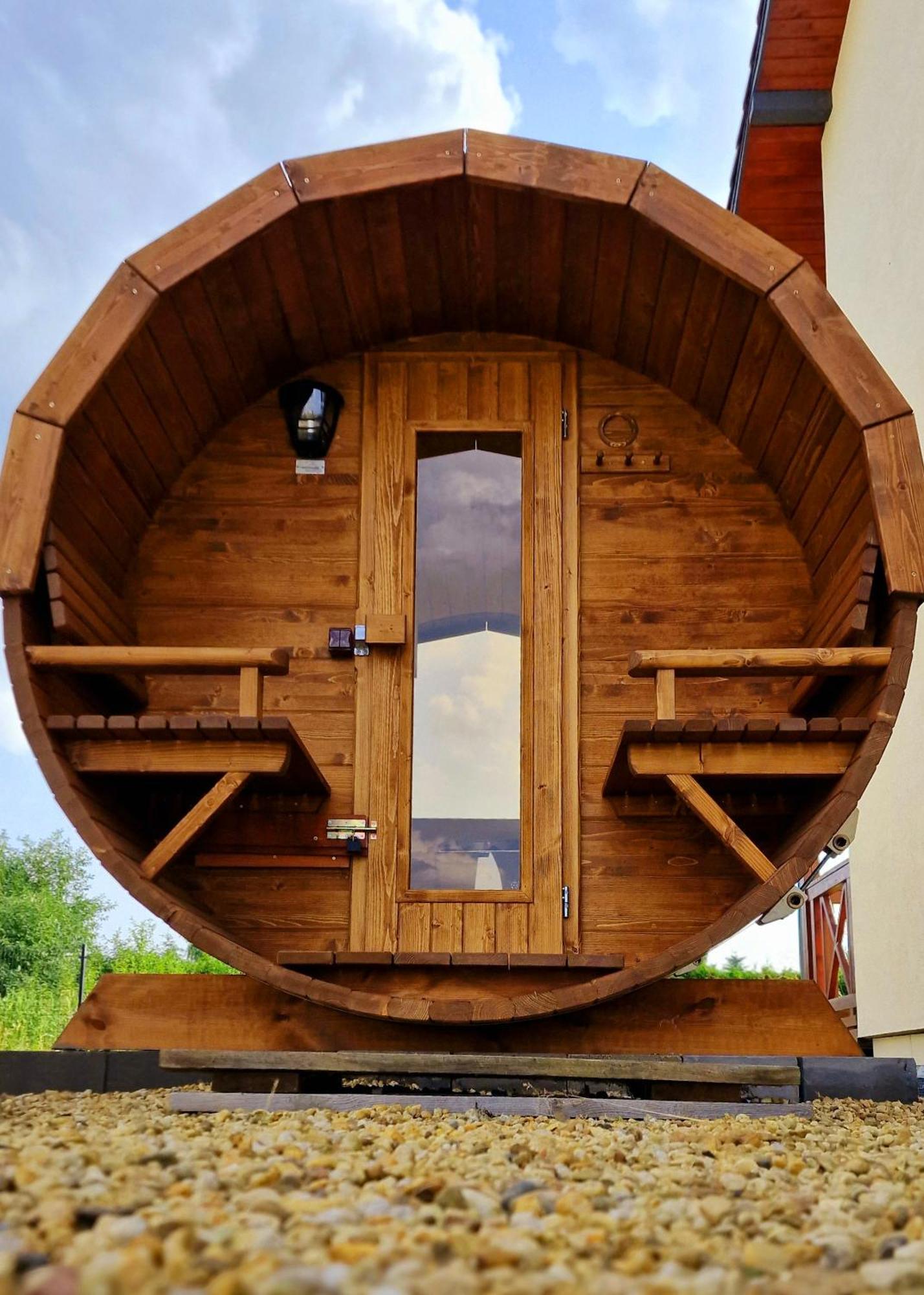 تشيخوتشينيك Boutique Odyseja & Spa المظهر الخارجي الصورة Barrel sauna