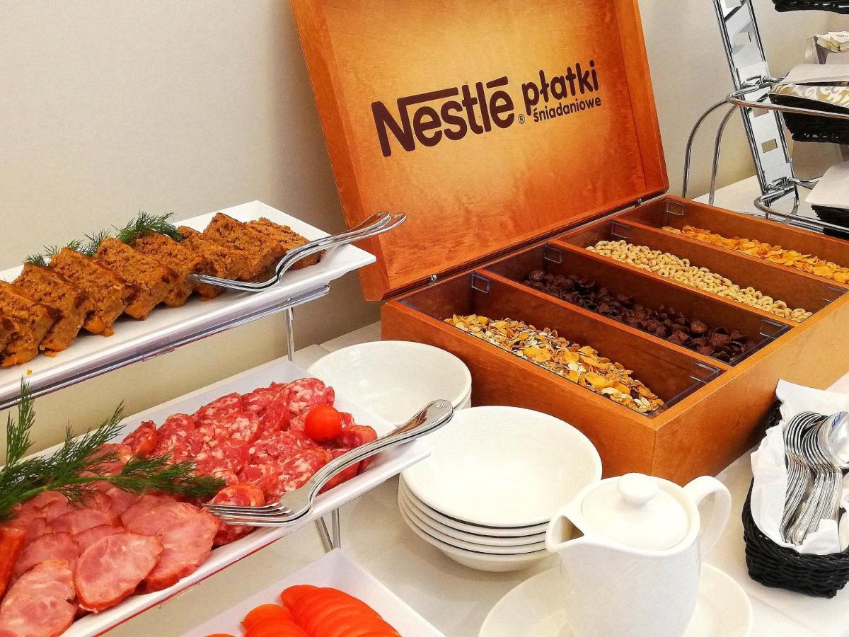 تشيخوتشينيك Boutique Odyseja & Spa المظهر الخارجي الصورة Nestlé breakfast
